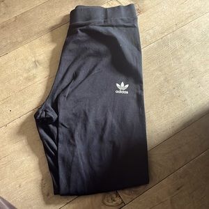 adidas leggings size medium